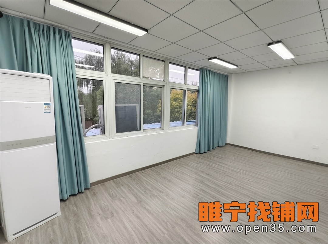 睢宁实小幼儿园对面精装修店铺转租