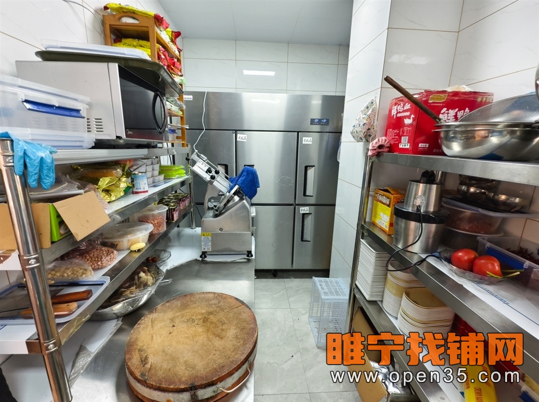 睢宁人民西路双门头精装修火锅店转让