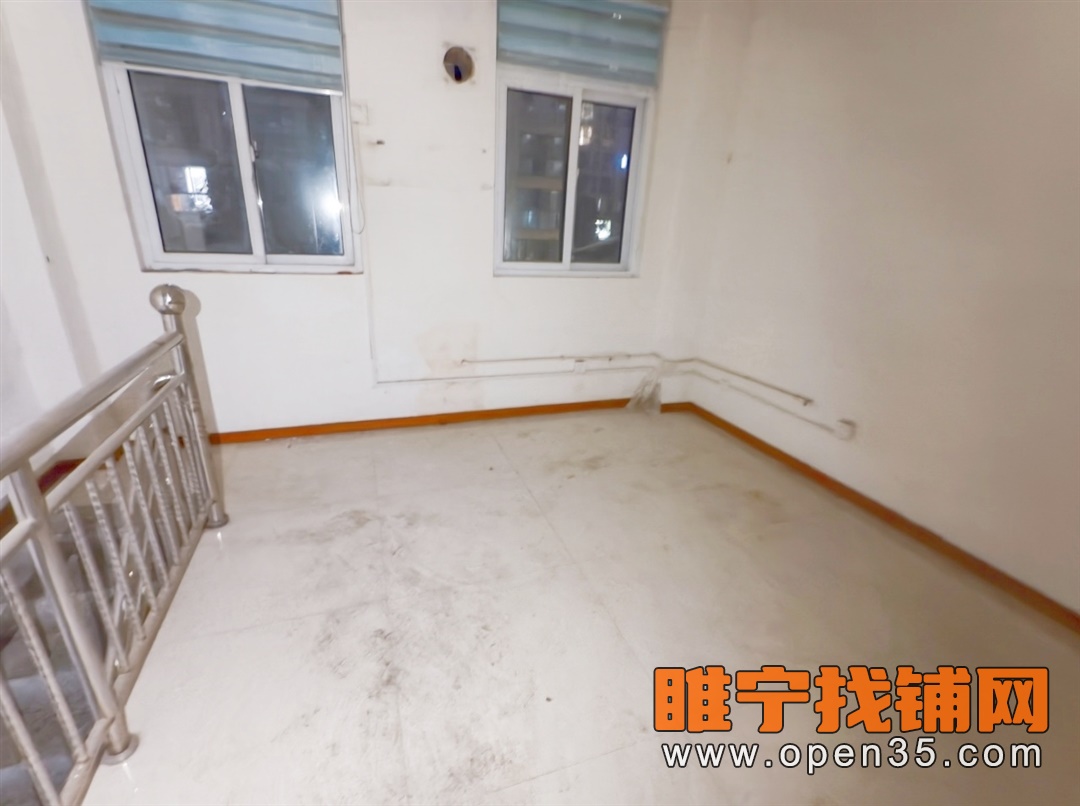 恭喜睢宁状元府双门头品牌便利店成功转出!