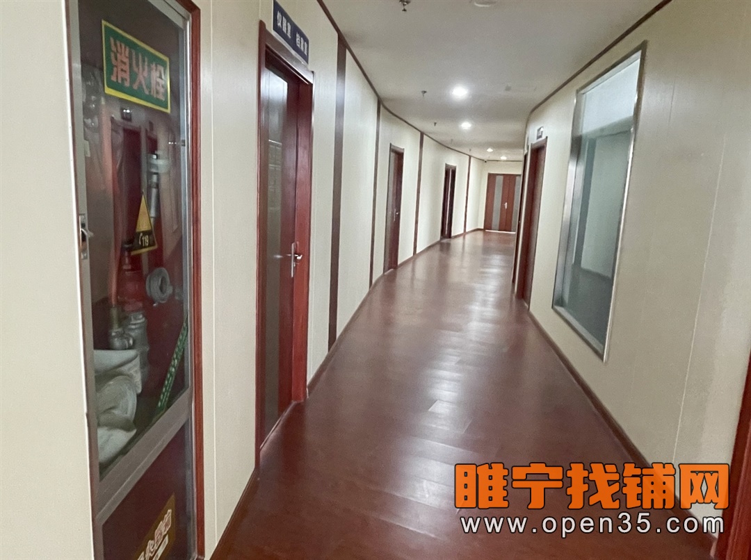 睢宁八里电商大楼带电梯办公室出租