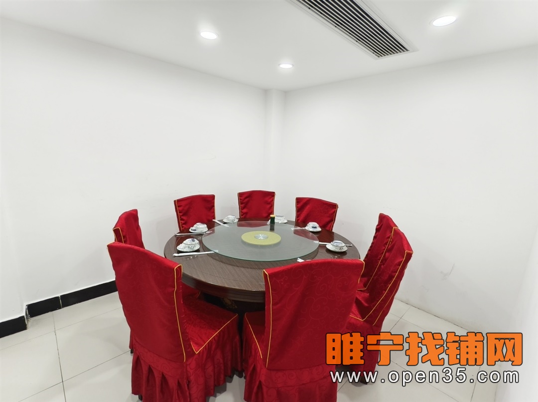 睢宁金陵御花园东门饭店转让