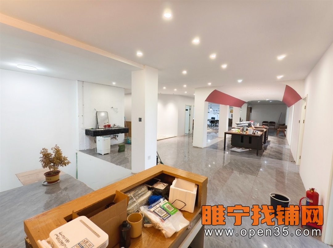 睢宁滨河名城东门精装修办公室出租