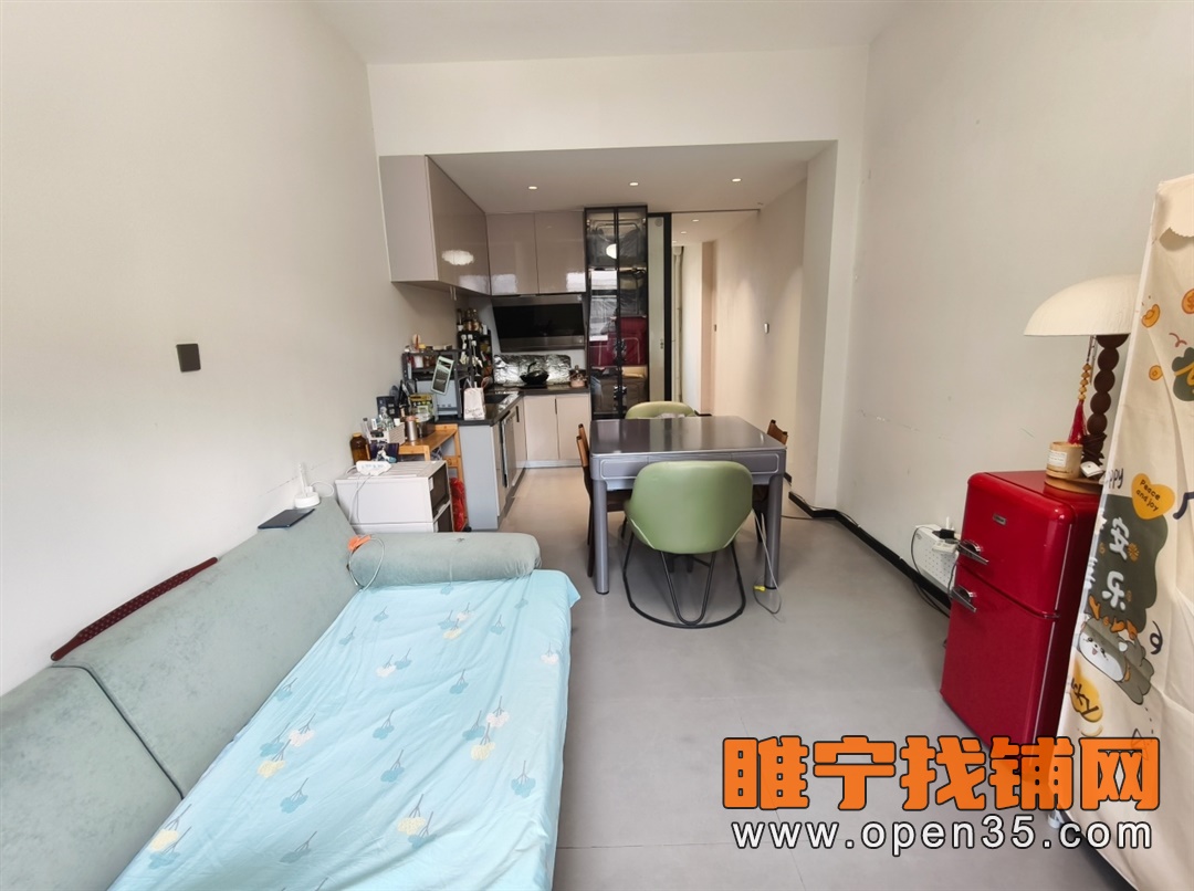 睢宁时代商城精装修女装店转让