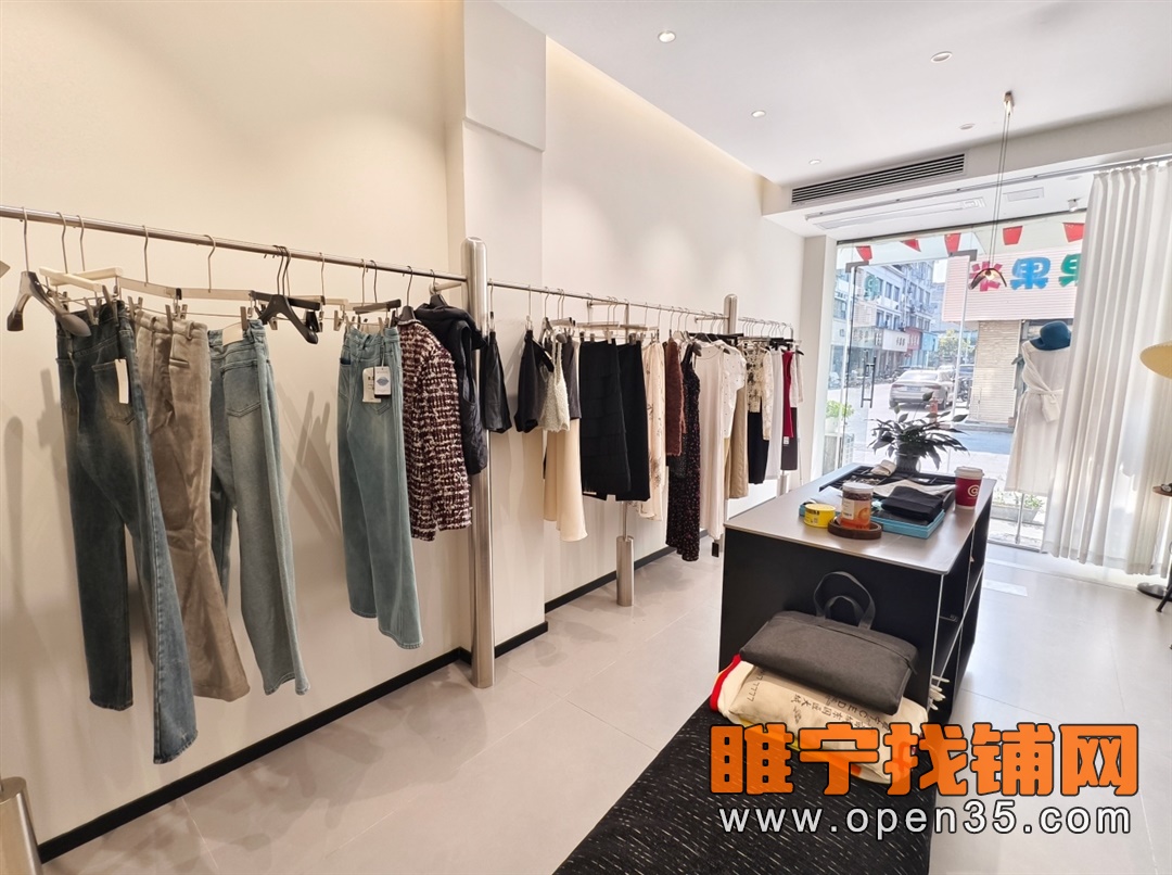 睢宁时代商城精装修女装店转让
